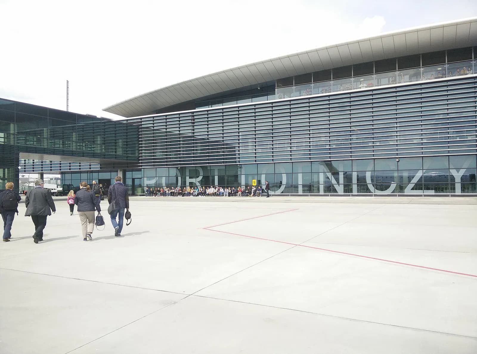 Airport building at Rzeszów–Jasionka with apron context