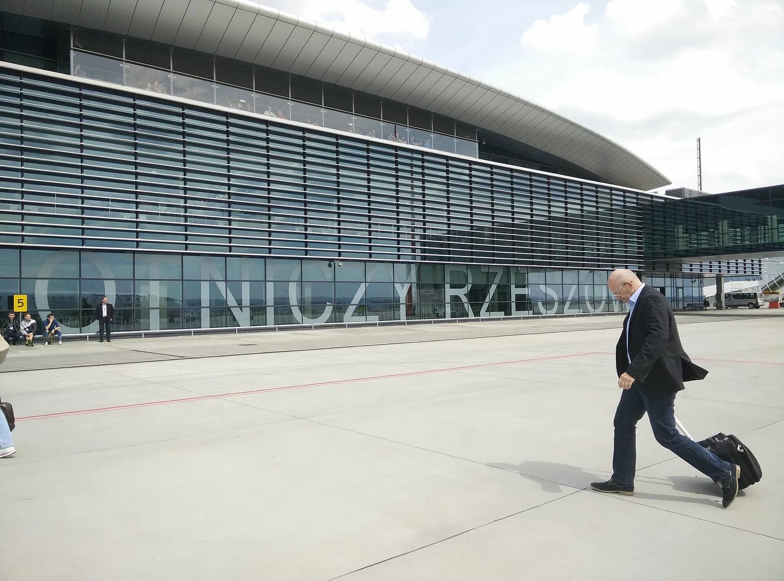 Second view of Rzeszów–Jasionka Airport terminal buildings