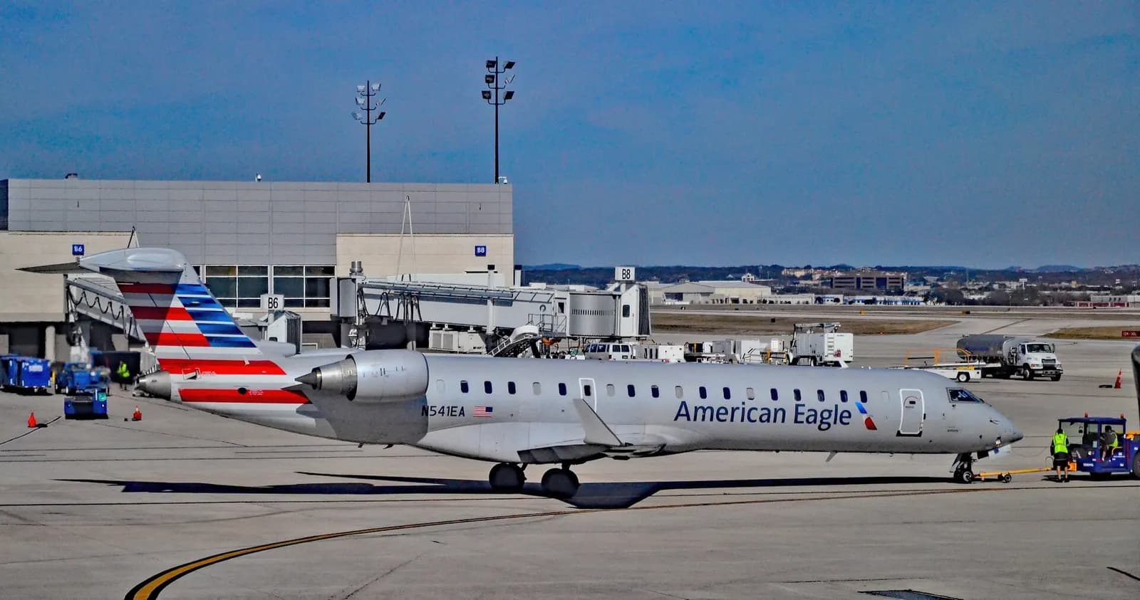 San Antonio International Airport (IATA: SAT, ICAO: KSAT, FAA LID: SAT) Photo: TDelCoro January 24, 2016