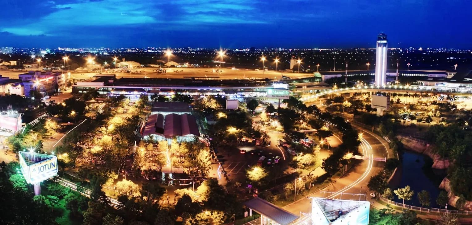 Night view of SGN, international and domestic terminal