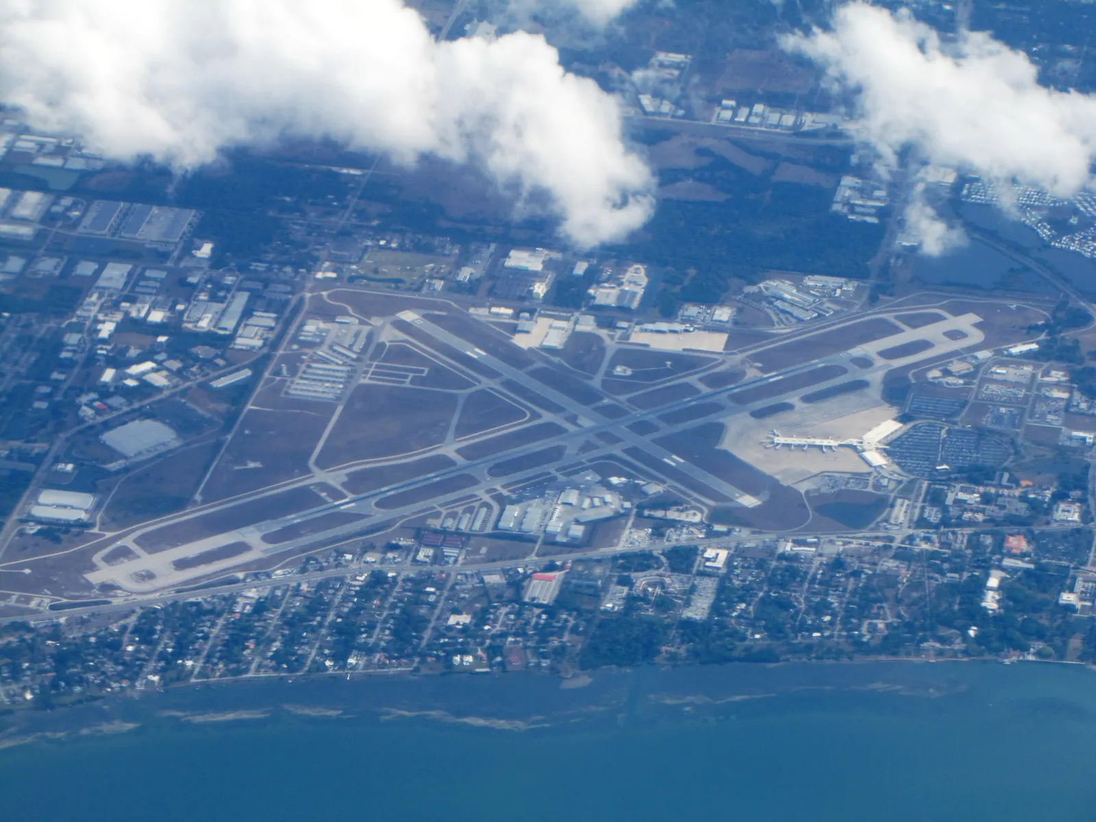 Aerial view of Sarasota–Bradenton International Airport in 2012, before Concourse A