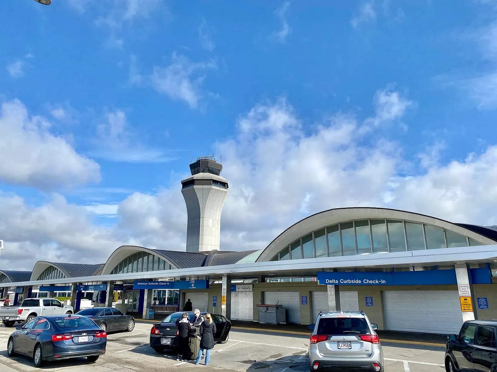 Built in 1953-1956, this Modern building was designed by Minoru Yamasaki to serve as the main airport terminal for St. Louis Lambert International Airport. The building was expanded in 1965 with a matching addition, expanding the main hall of the landslide head house of the terminal to its present s