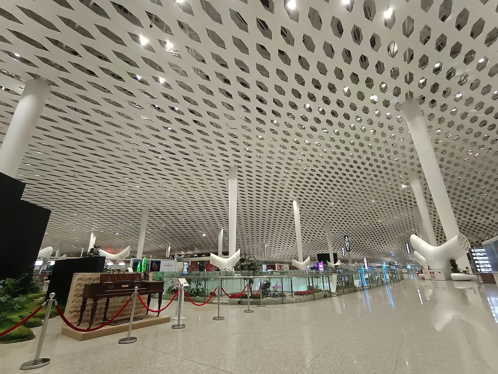 View of the Departure Hall of Shenzhen Bao'an International Airport, taken on 24 July 2024