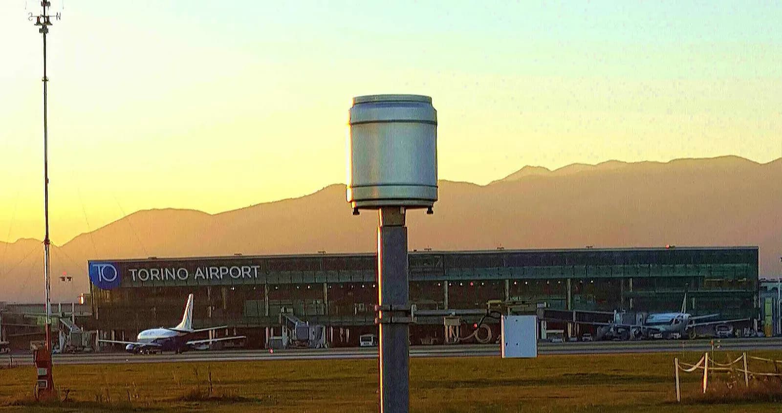 Wide exterior view of Aeroporto di Torino Caselle