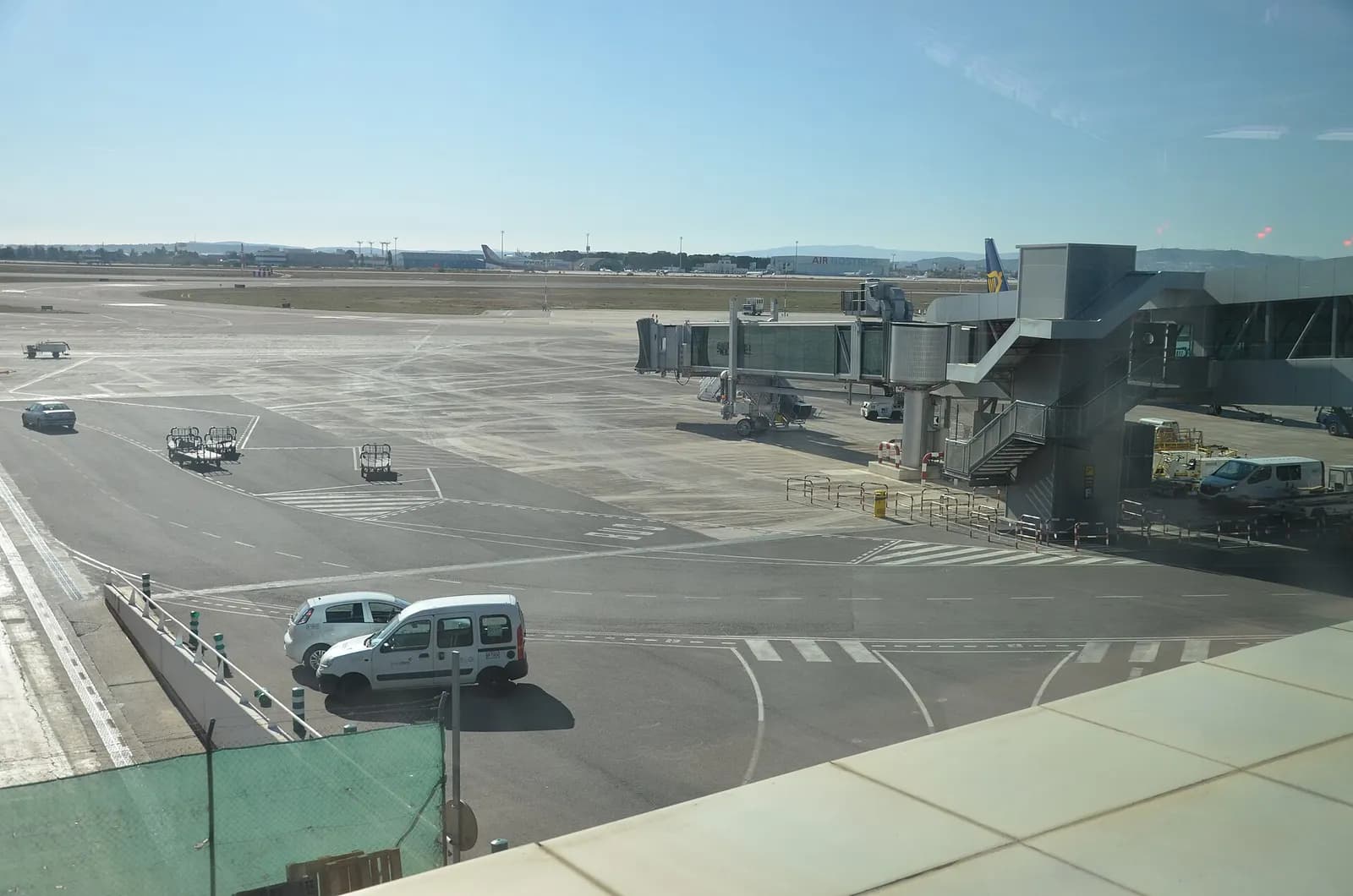 Valencia Airport terminal façade and forecourt in 2019.