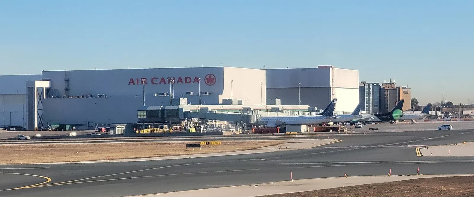 The satellite Infield Terminal of Toronto Pearson International Airport (YYZ)